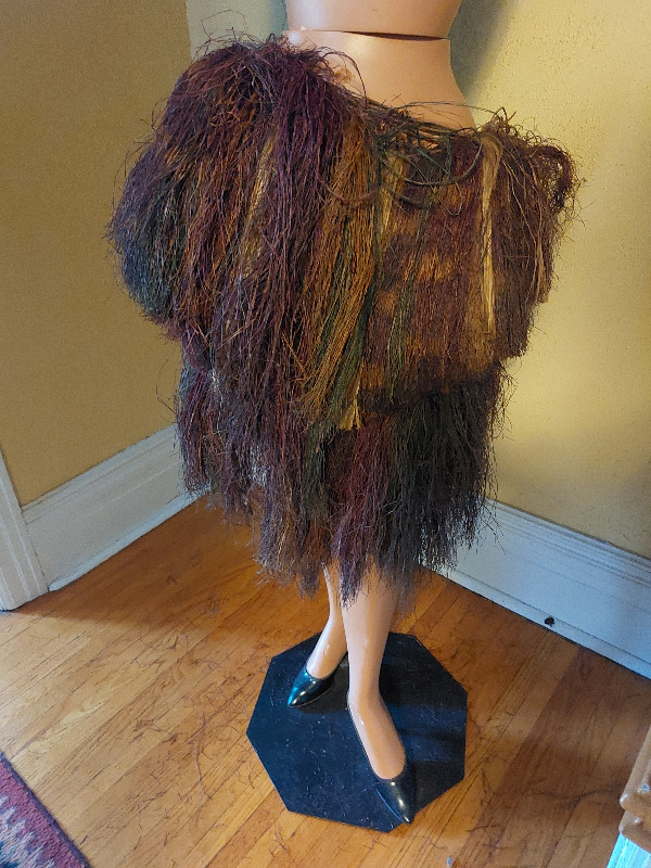 Handmade Grass Skirt South Pacific in Arts & Collectibles in City of Toronto - Image 2