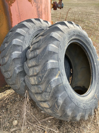 Used Zoom Boom 15.5-25 tires