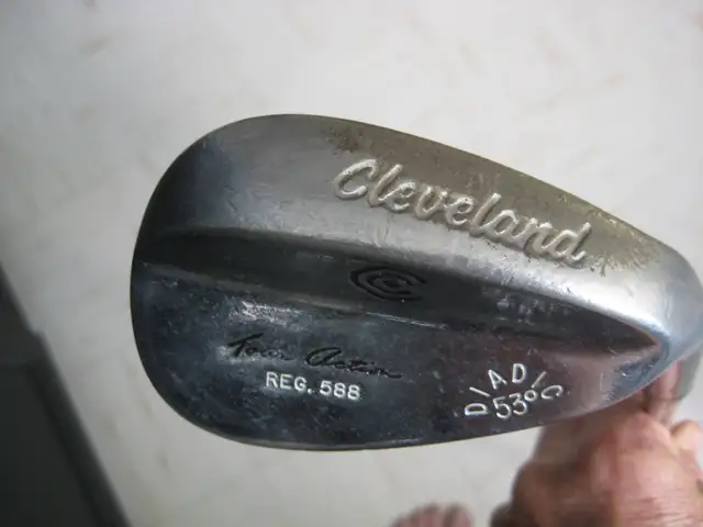 Cleveland Wedge in Golf in Kitchener / Waterloo - Image 2