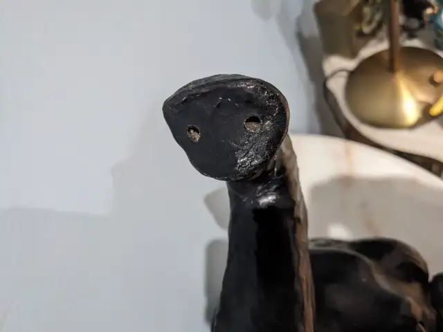 Large elephant wall mount head leather display in Arts & Collectibles in City of Toronto - Image 7
