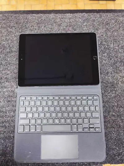 Ipad air 4th gen 64GB, View more