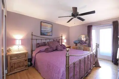 Mississauga Detached House One Room for rent----QEW/Winston Churchill 2645 Constable Rd, Mississauga...