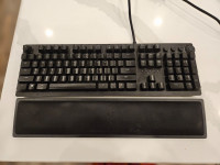 Razer Huntsman Elite gaming keyboard + Razer Wrist rest pro