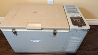 Réfrigérateur congélateur 12 DC et AC