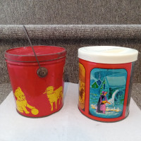 Lot de 2 cannes anciennes en métal tin can vintage Fluffco