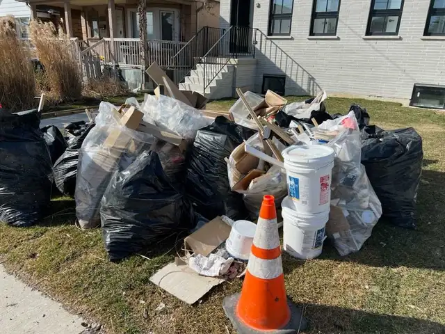 Vaughan Junk Removal & Yard Cleanups .Junk York Region