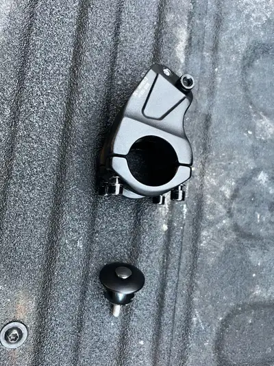 Stock used talaria mx4 parts. Bar mount, removed when new. 40$ Steering stem lock 5$?? Stock Bars, r...