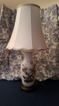 Large Vintage White Glass Table Lamp