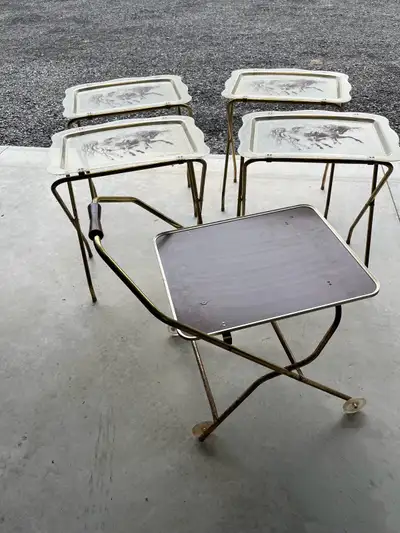 Vintage 4 folding TV trays on legs Plus TV tray storage on wheels