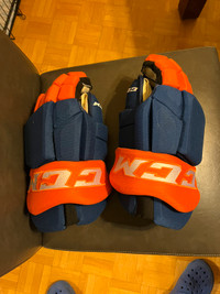 Hockey Gloves / Gants d’hockey CCM HGTKPP pro stock