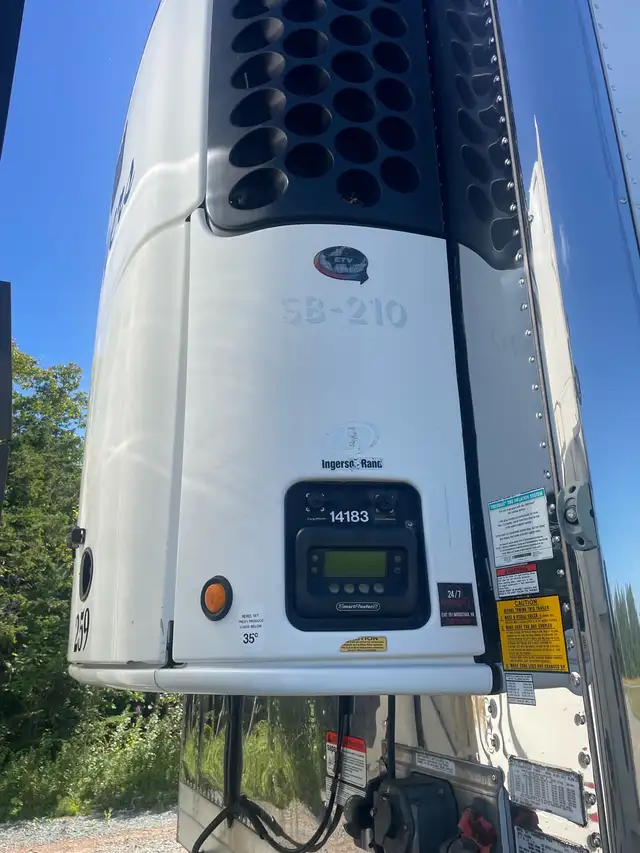 2021 Utility Refer trailer tridem in Heavy Trucks in Charlottetown - Image 9