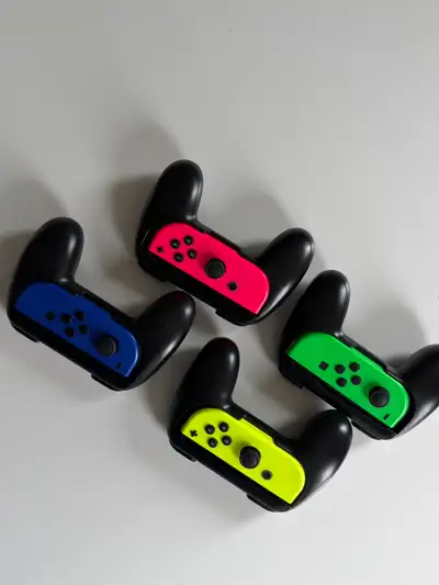 Nintendo switch joycons x4, View more