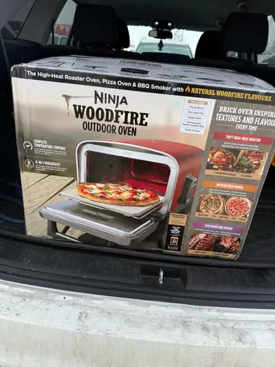 I'm selling a brand new Ninja Woodfire Outdoor Oven, the high-heat roaster, pizza oven, and BBQ smok...