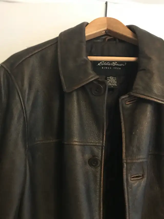 Vintage Eddie Bauer Leather coat in Men's in Oshawa / Durham Region - Image 6