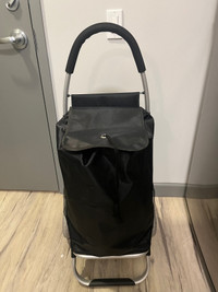 Foldable shopping trolley. Black. 