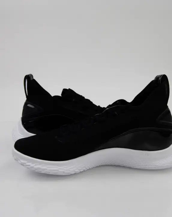 Under Armour Curry 8 Flow Men's size 17 basketball shoes in Men's Shoes in Oshawa / Durham Region - Image 4
