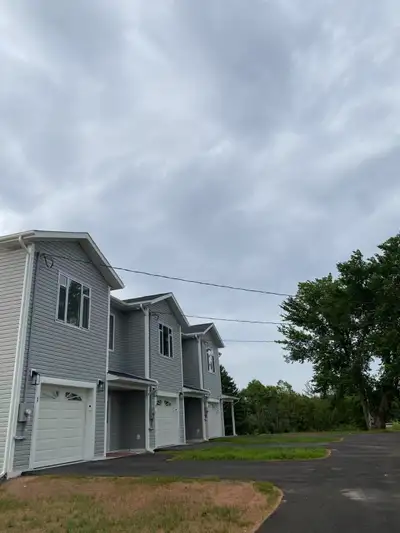 Townhouse for rent -- Brand-new home with all new appliances Situated in Montague, 5 min to grocery....