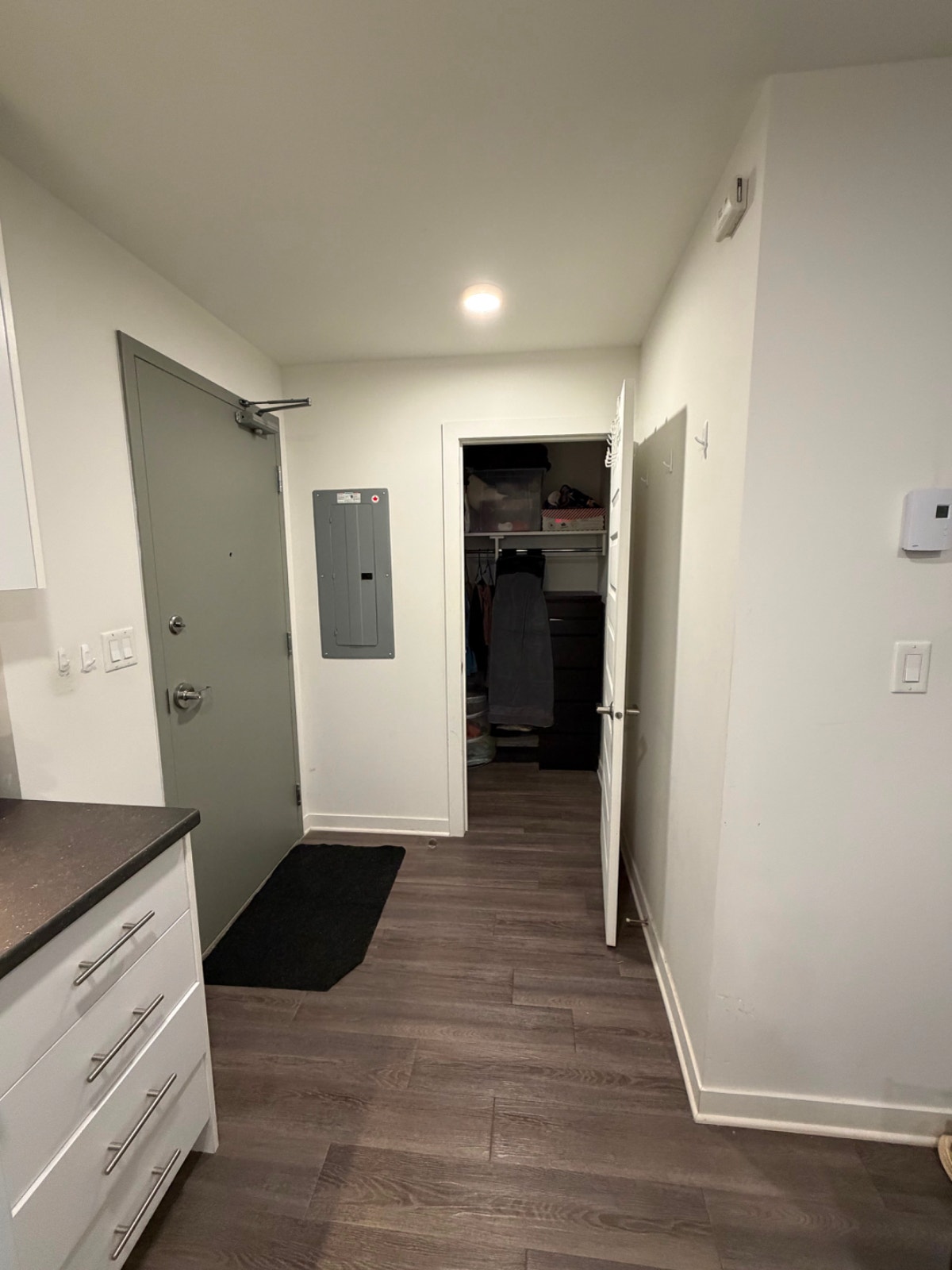 1 1/2 renové. Renovated 1 1/2 — photo 3
