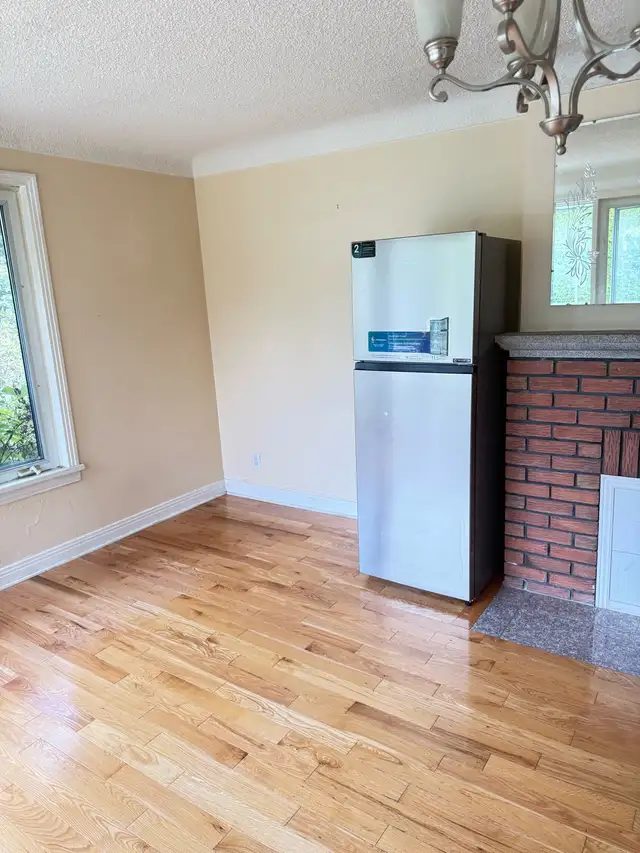 House Listing556111326726082564
