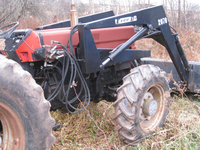 CASE IH 885 4wd tractor and loader in Other in Truro - Image 3