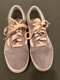 Girls sneakers - Vans old Skool Grey Suede shoes size 4