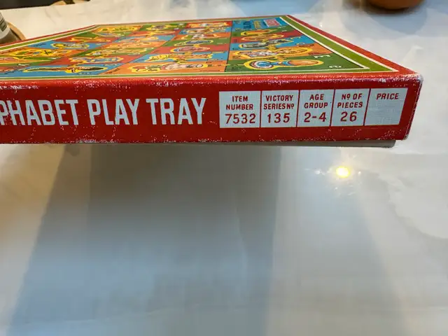 Vintage 1950s Wooden Alphabet Play Tray Victory Puzzle  in Arts & Collectibles in City of Toronto - Image 4