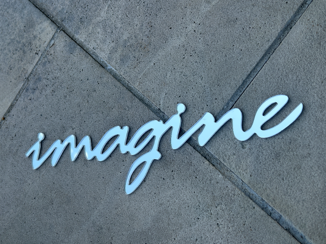 Mirrored Wall Decor in Home Décor & Accents in Markham / York Region - Image 5