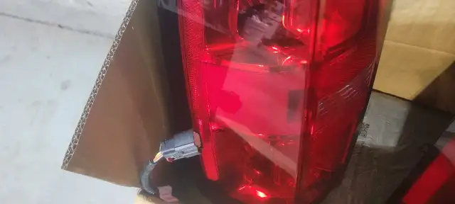 2021 chevy colorado taillights L/R in Cars & Trucks in Saskatoon - Image 2