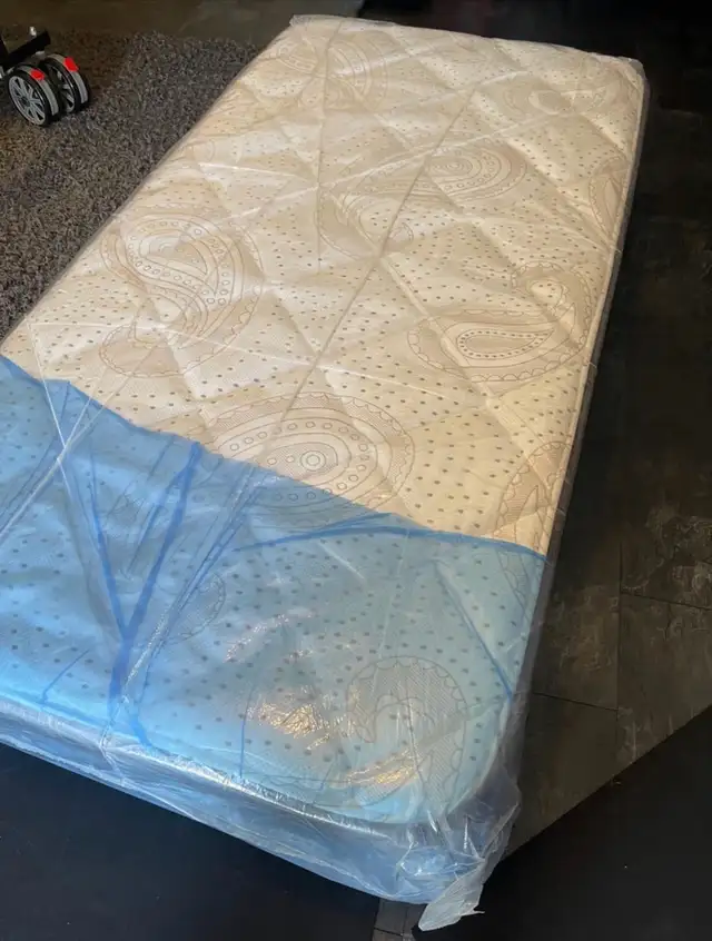 Two brand new 13 inch spring craft mattress ultra plush