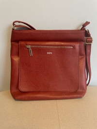 Roots Burgundy Leather Purse