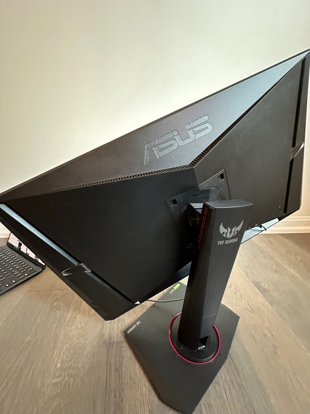 Like new Asus 27” gaming monitor IPS VG27AQ 165hz in Monitors in Oakville / Halton Region - Image 4