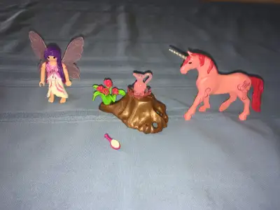Playmobil fée tresse mauve et licorne