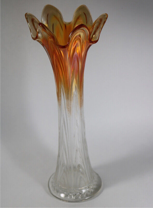 Marigold carnival ombre swung glass vase in Arts & Collectibles in Calgary