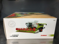 Marge Models Claas Lexion 6900 & Vario 930 1:32 Collector Model