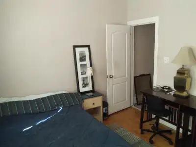 july1st,single furnished room/shared common space 2 students