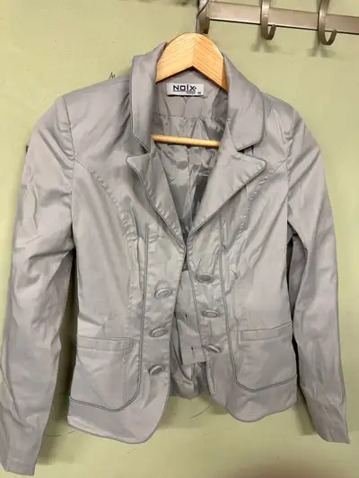 Noix Blazer, View more