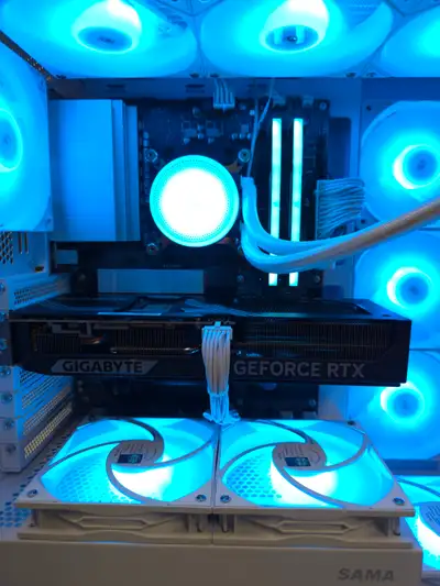 Beast Gaming PC - Ryzen 7800X3D - RTX 5070 - 32GB RAM - 1TB NVMe, View more