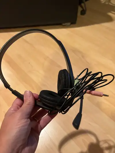 Headset with mic, View more