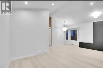 There are 3 renovated bedroo. Very brand new house and very brand new appliances never been used. It...