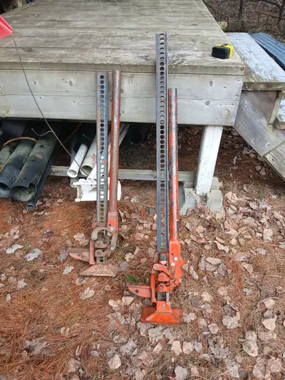 Made in Canada. One 4ft , $85, and one 3 ft. $70. Both are Jackall brand. Both work great. 613 835-3...