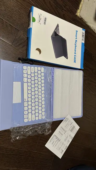 New Case with Keyboard for iPad Pro 13 (M4 2024 / M5 2025), Built in Pencil Holder