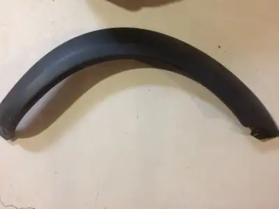 Passenger front Quarter Moulding Land Rover Freelander SE 02 03 30$ OBO