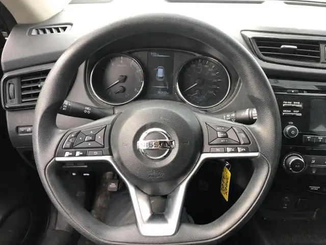 2017 NISSAN ROGUR 2.5L542978511513200646