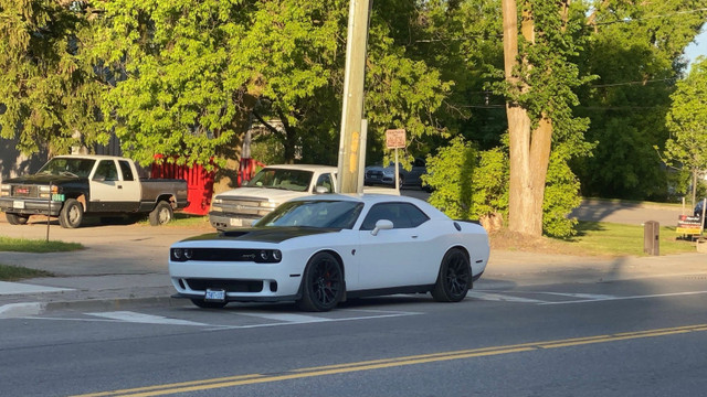 Hellcat For Sale in Cars & Trucks in Oakville / Halton Region - Image 2