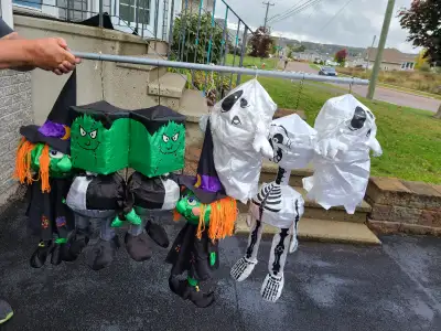 Halloween hanging decorations (inside or outside), View more