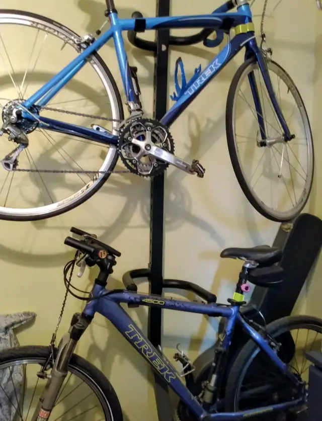 Holiday Special PRICE DROP-WSD Vintage Trek Bicycles!! in Road in Kitchener / Waterloo - Image 2