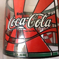 Vintage 70s Coca-Cola Coke adds life to everything nice glasses