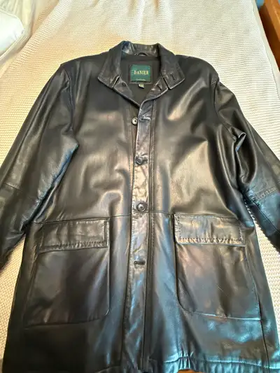 Men’s Danier Leather Coat. Black. XL, View more