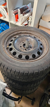 Winter Tires! Dunlop 215\55\16