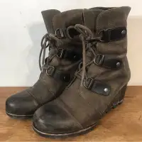 Sorel motorcycle leather boots